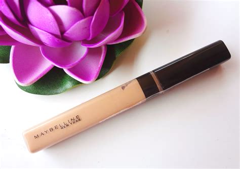 best concealer for acne scar.